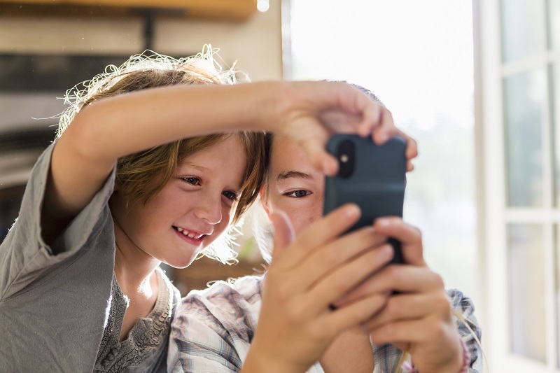 Czy pozwalać dzieciom prowadzić swojego Instagrama?