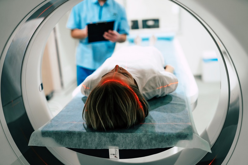 Rezonans magnetyczny – jak się do niego przygotować?